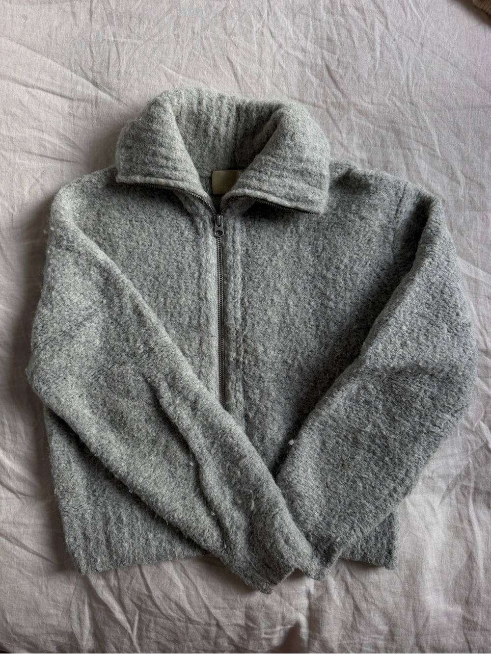 ARITZIA/WILFRED Zip-Up Sweater